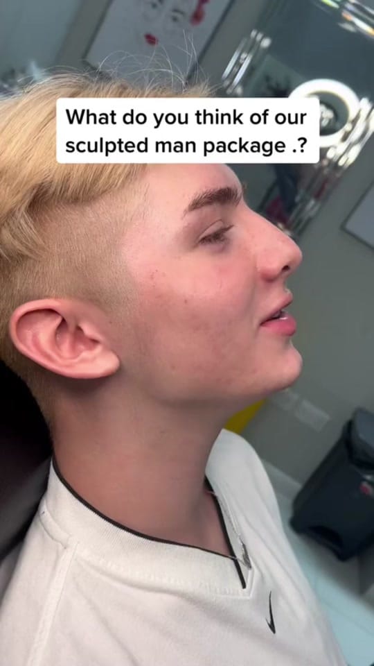 Post 4 by Aesthetic clinic london on TikTok (video)