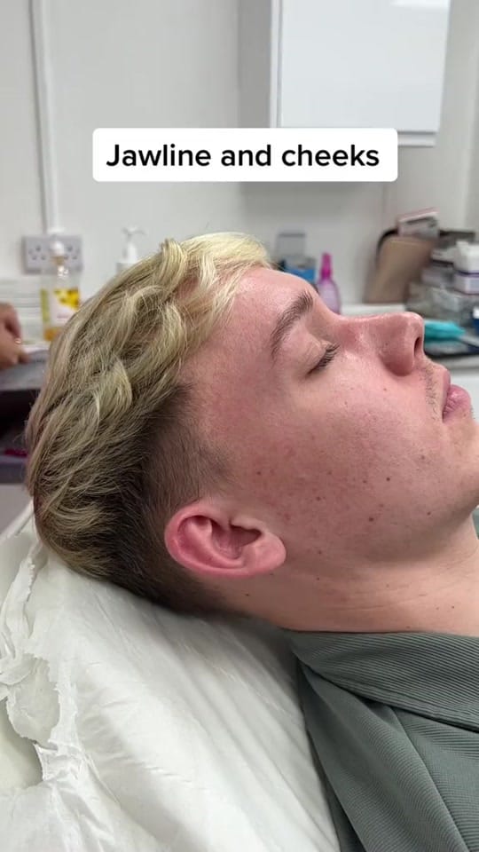 Post 6 by Aesthetic clinic london on TikTok (video)