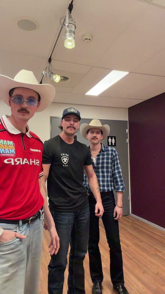 Post 8 by Koen Vael on TikTok (video)