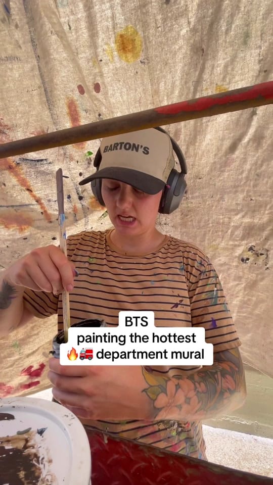 Post 10 by urn [the painter] on TikTok (video)