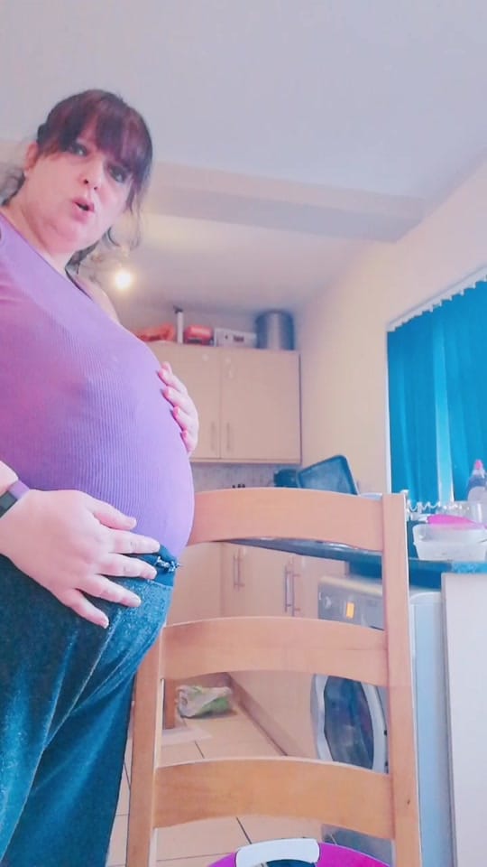 Post 4 by Stacy Louise on TikTok (video)