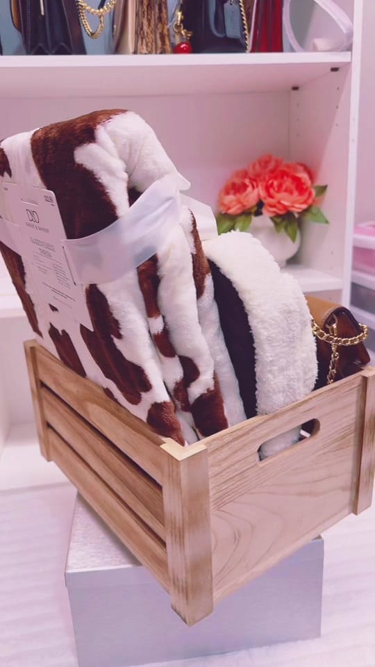 Post 8 by @ForEveryMomentShop on TikTok (video)