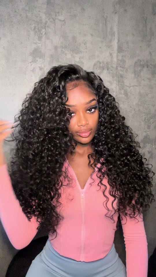 Post 10 by . on TikTok (video)