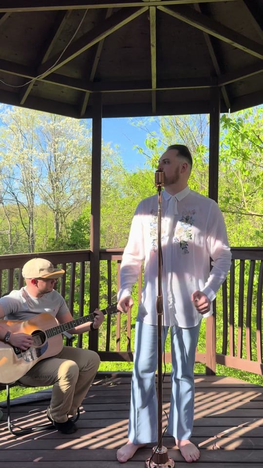 Post 1 by Sean Caramore on TikTok (video)