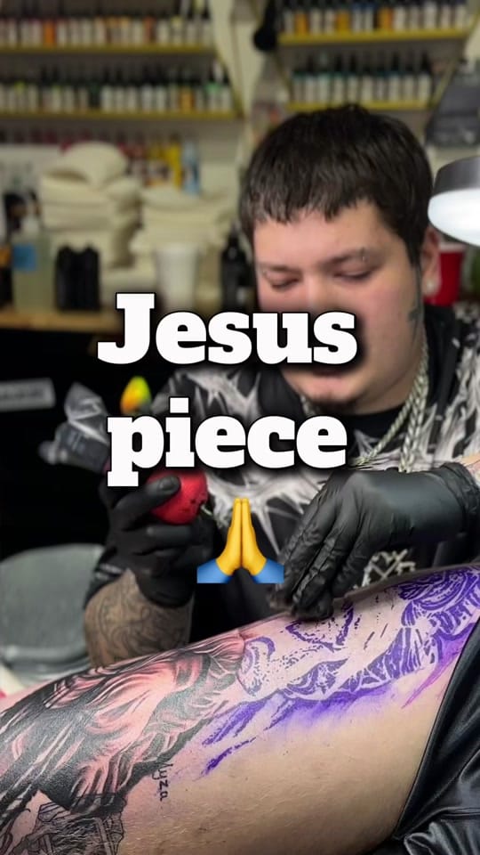 Post 8 by Lino_Gee on TikTok (video)