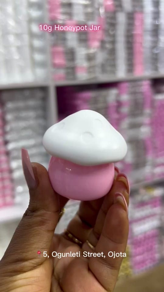 Post 1 by GraceonCosmetics/Lipcare Mart on TikTok (video)