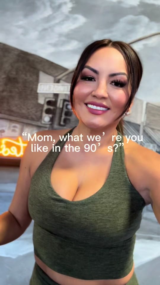 Post 2 by AnolaWaters on TikTok (video)