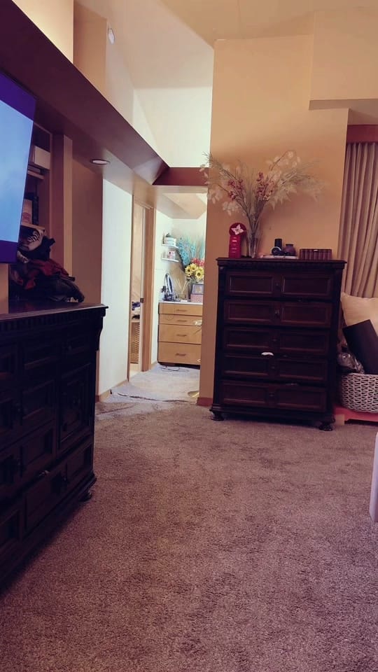 Post 10 by AnolaWaters on TikTok (video)