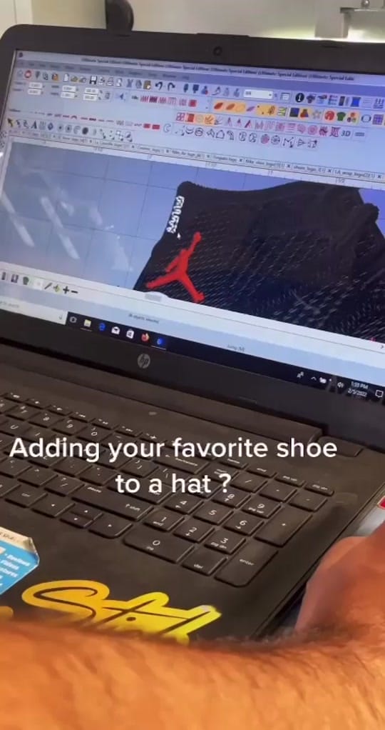 Post 7 by stitch_creator on TikTok (video)
