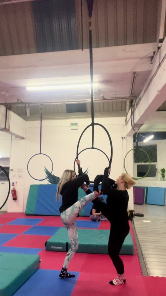Post 2 by Imogen on TikTok (video)