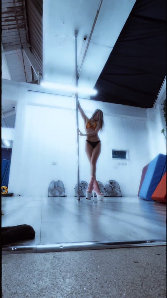 Post 5 by Imogen on TikTok (video)