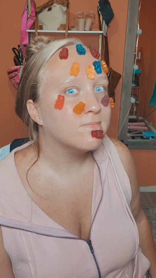 Post 4 by Kaly Nicole. 💕 on TikTok (video)