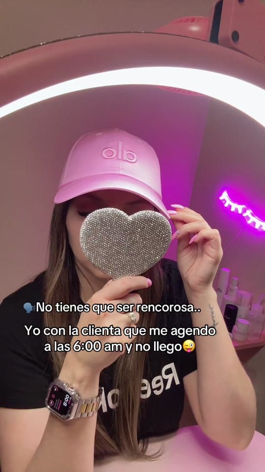 Post 10 by Lash Pro Studio on TikTok (video)