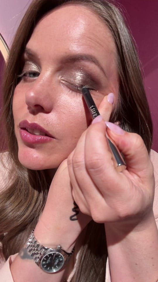 Post 6 by L'OYÉ Cosmetics on TikTok (video)