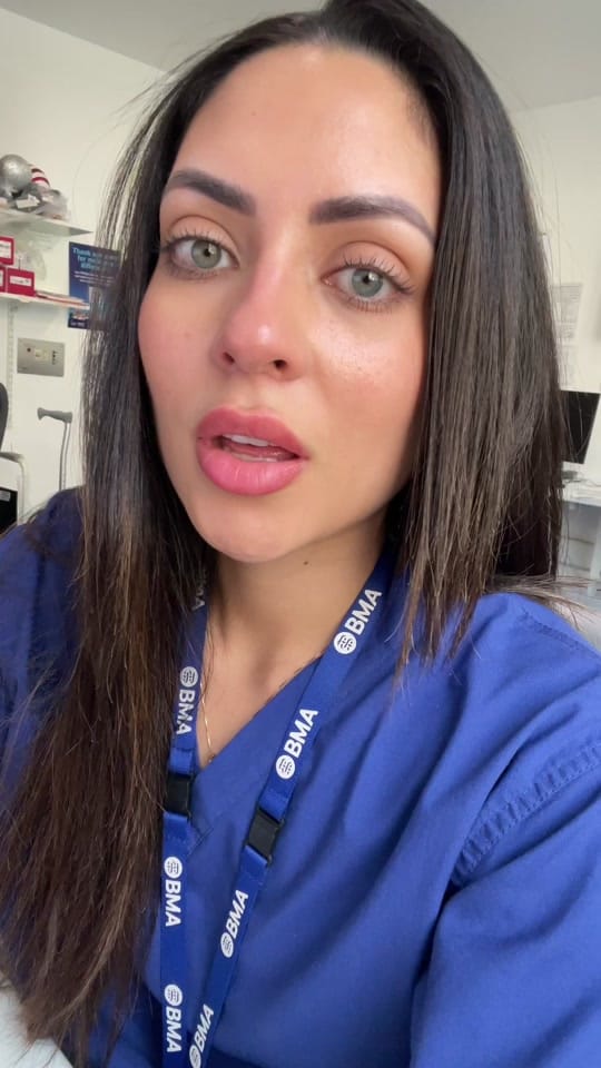 Post 5 by drdanielacb on TikTok (video)