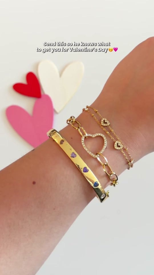Post 8 by Clia Jewelry on TikTok (video)