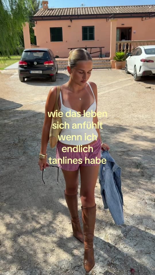 Post 3 by sphieew on TikTok (video)