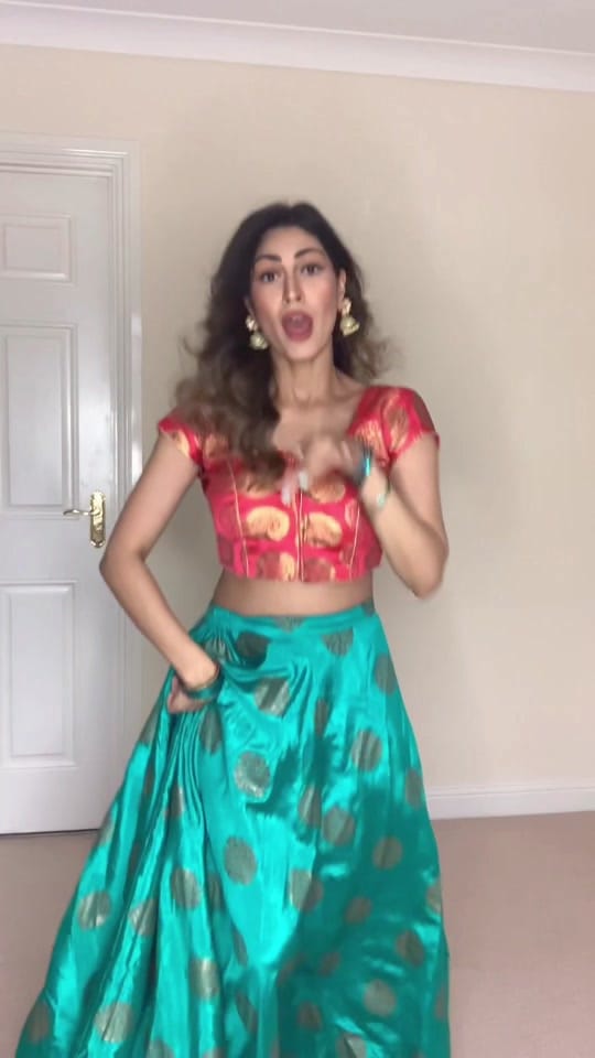 Post 2 by J 🌹 on TikTok (video)