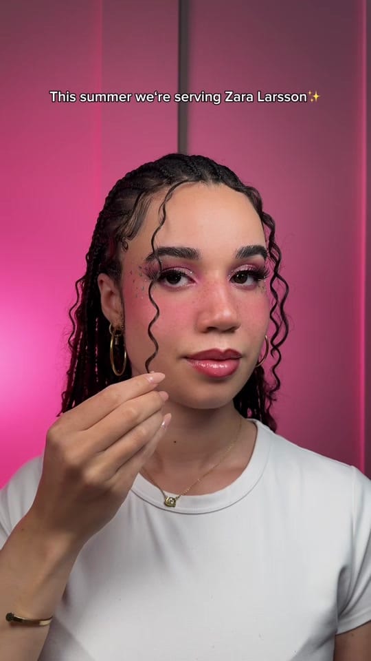 Post 9 by essence.cosmetics on TikTok (video)