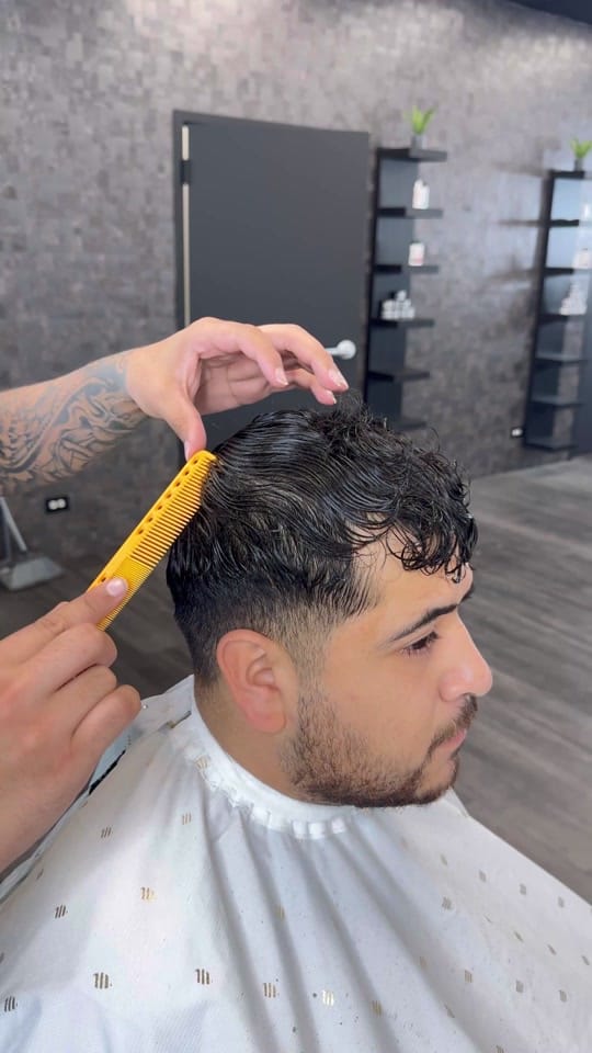 Post 5 by Erik__TheBarber on TikTok (video)