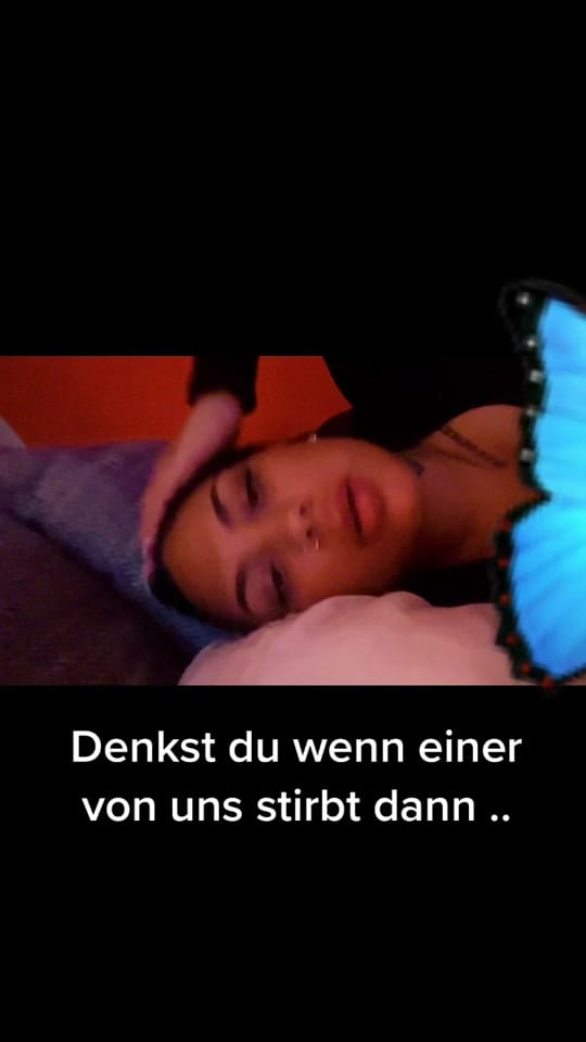 Post 8 by 𝐌𝐄𝐋𝐎𝐃𝐈𝐈 on TikTok (video)