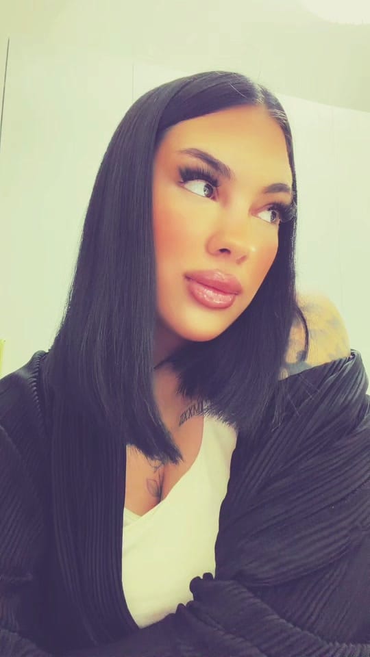 Post 2 by 𝐌𝐄𝐋𝐎𝐃𝐈𝐈 on TikTok (video)