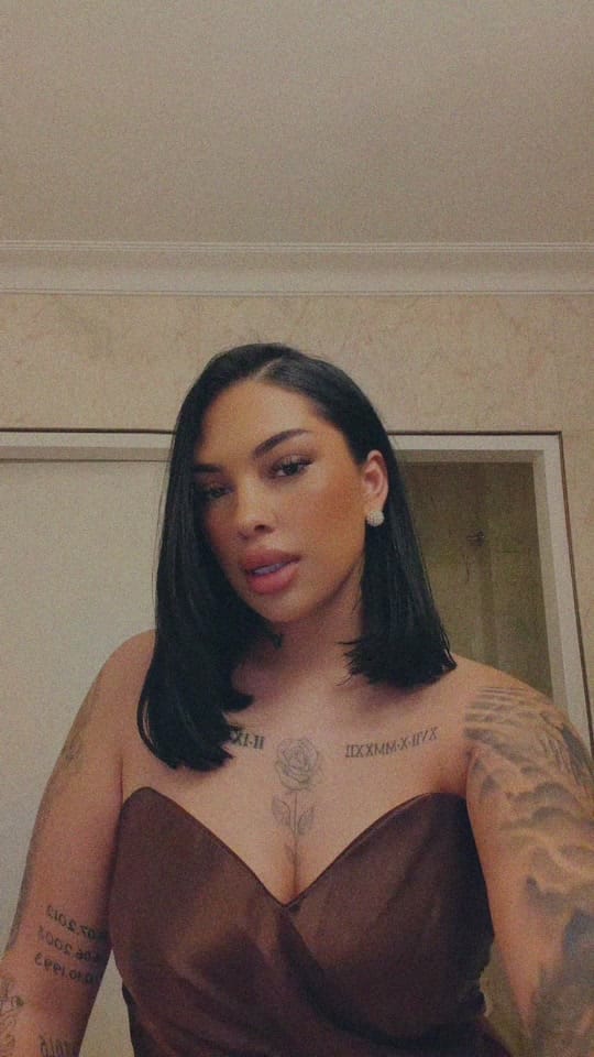 Post 3 by 𝐌𝐄𝐋𝐎𝐃𝐈𝐈 on TikTok (video)