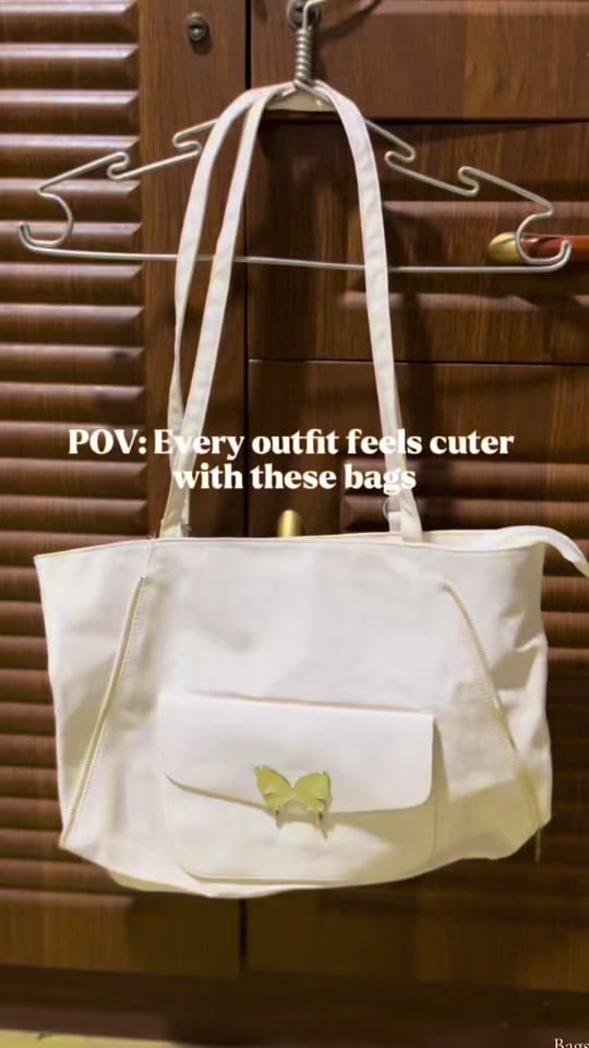 Post 2 by Fancy Luna on TikTok (video)