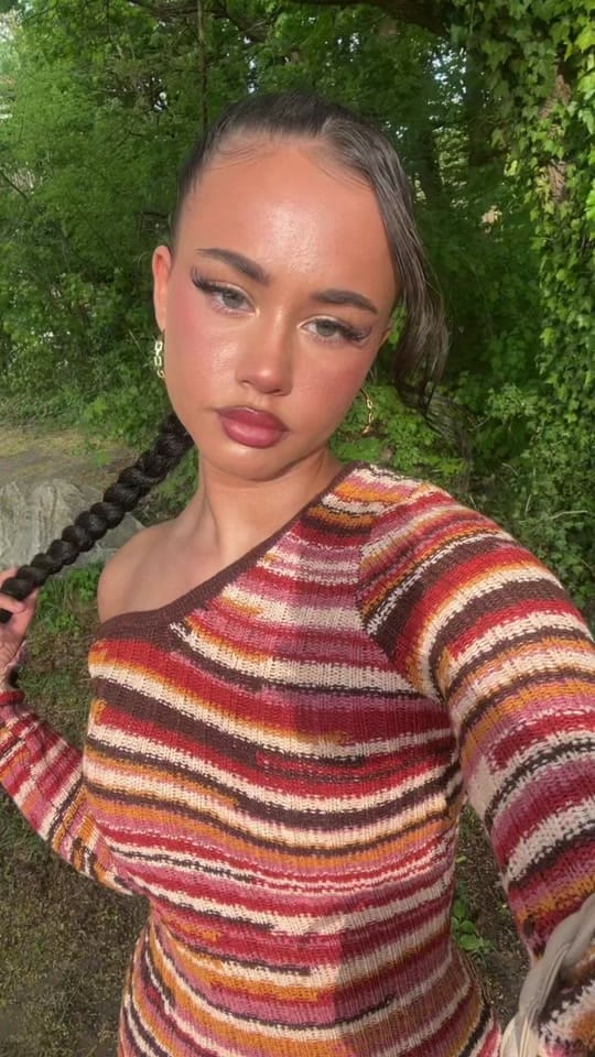 Post 8 by stella yamila Inayah on TikTok (video)
