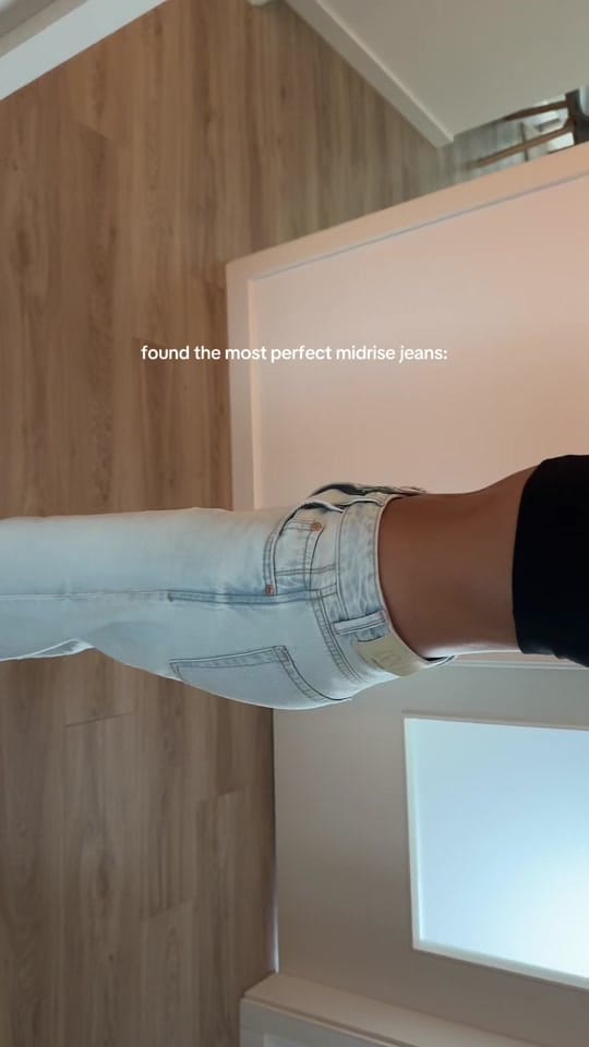 Post 9 by Lillia on TikTok (video)