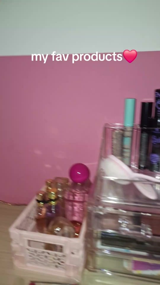 Post 1 by ✨️essence✨️ on TikTok (video)