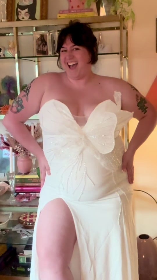 Post 1 by Chels 🍸 on TikTok (video)