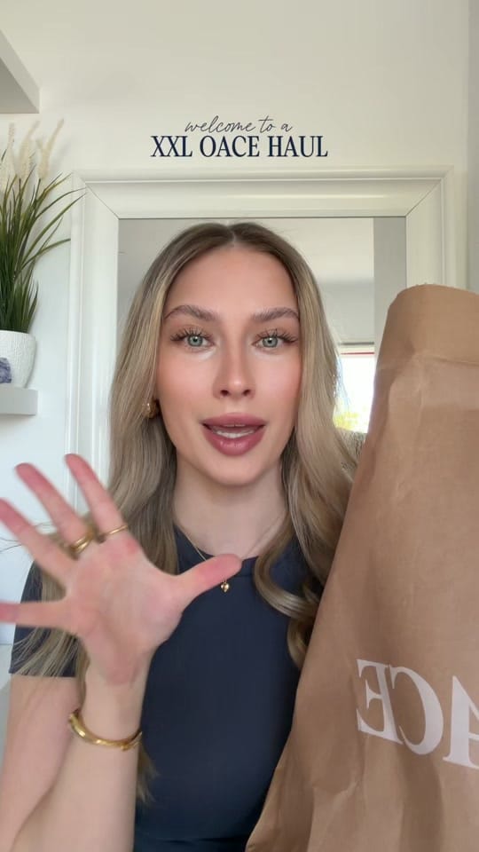 Post 8 by enolaewert on TikTok (video)