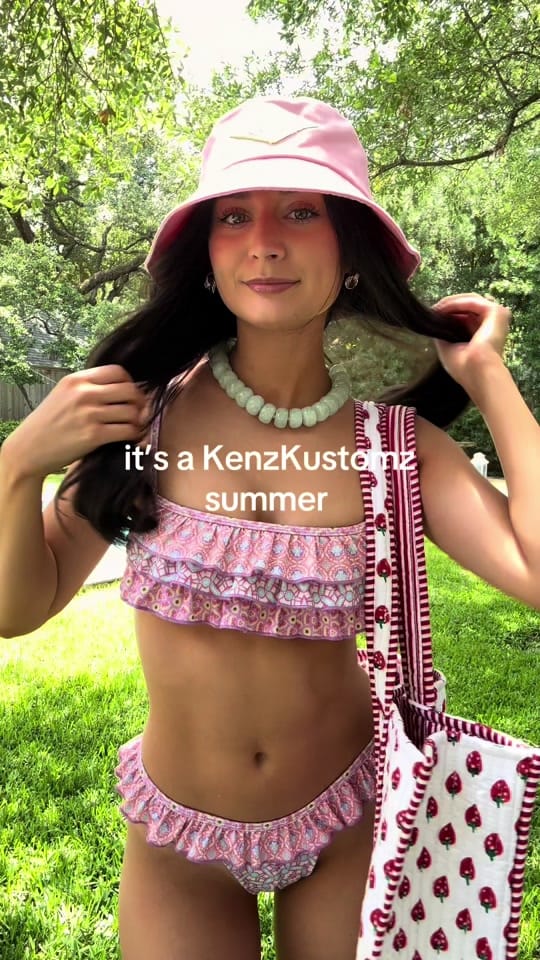 Post 5 by Chloie Crowe on TikTok (video)