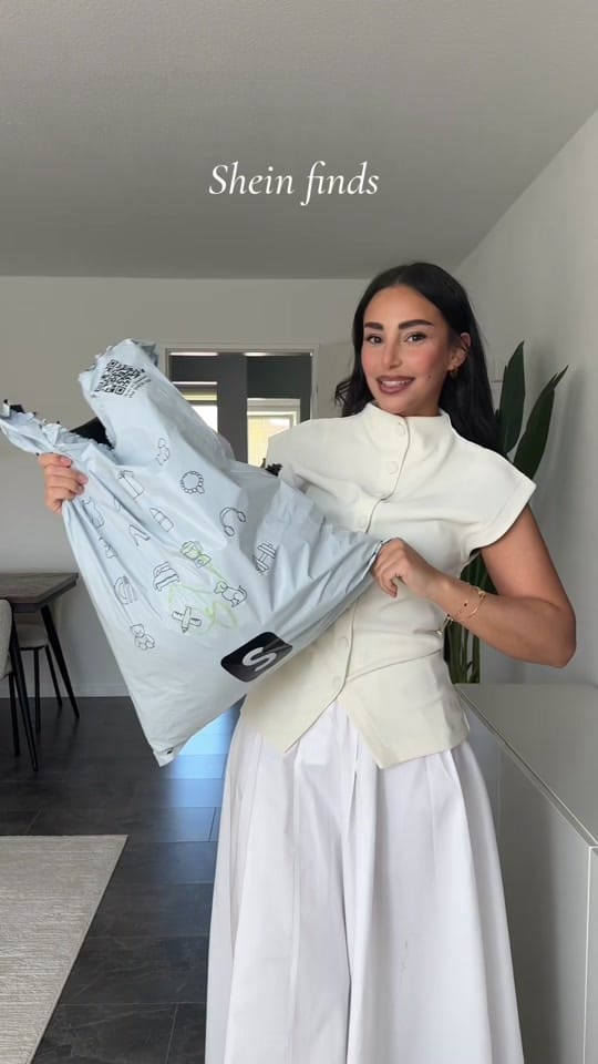 Post 6 by Hiba Dib on TikTok (video)