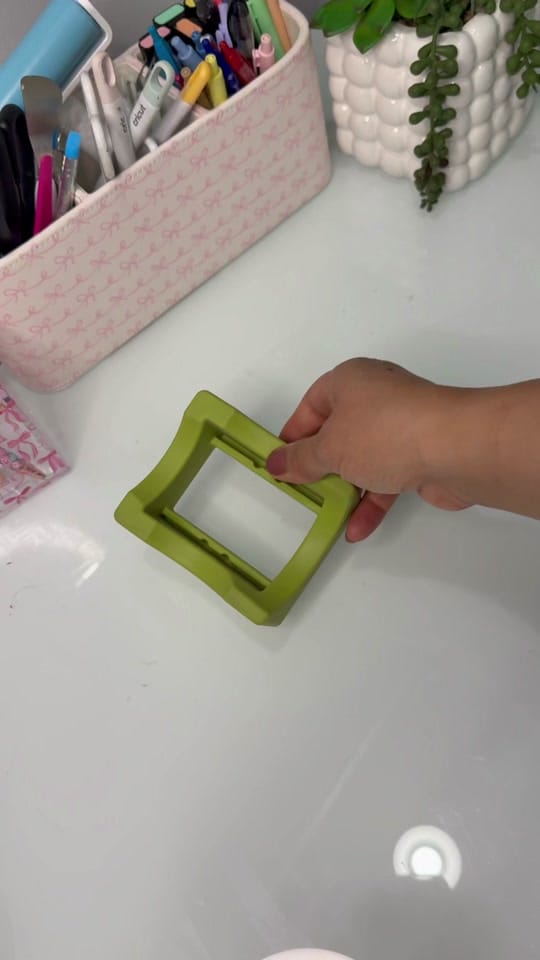 Post 10 by alooshadesign on TikTok (video)