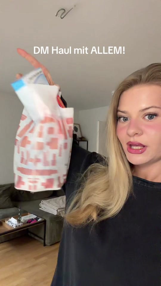 Post 5 by Lisaamareyyy on TikTok (video)