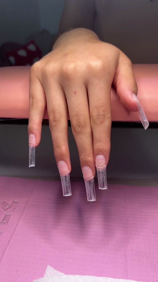 Post 10 by gabs💞 on TikTok (video)