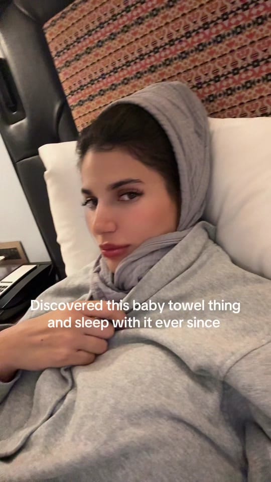 Post 10 by Sophie on TikTok (video)