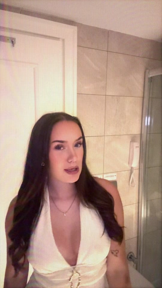 Post 6 by frida.charlotte on TikTok (video)