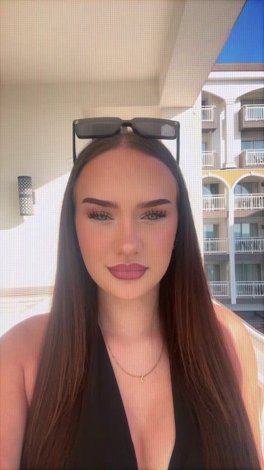 Post 5 by frida.charlotte on TikTok (video)