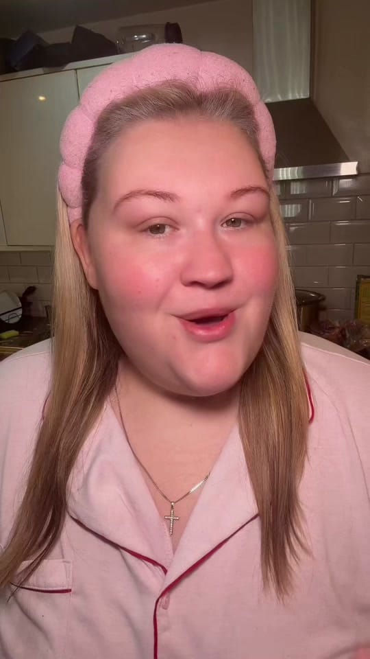 Post 6 by Nicole🫶🏼 on TikTok (video)