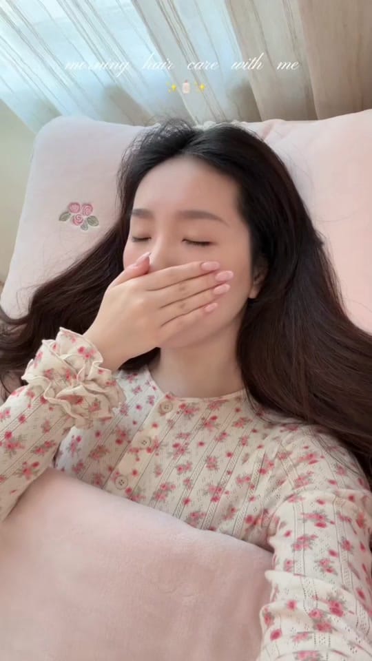 Post 6 by ASMR VIBES on TikTok (video)