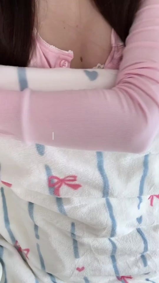 Post 7 by ASMR VIBES on TikTok (video)
