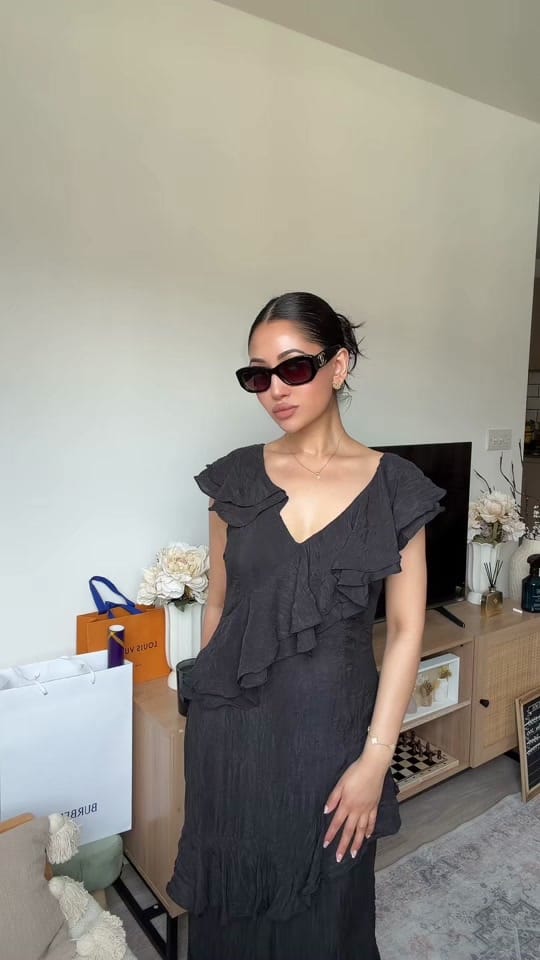 Post 1 by resh.skin on TikTok (video)