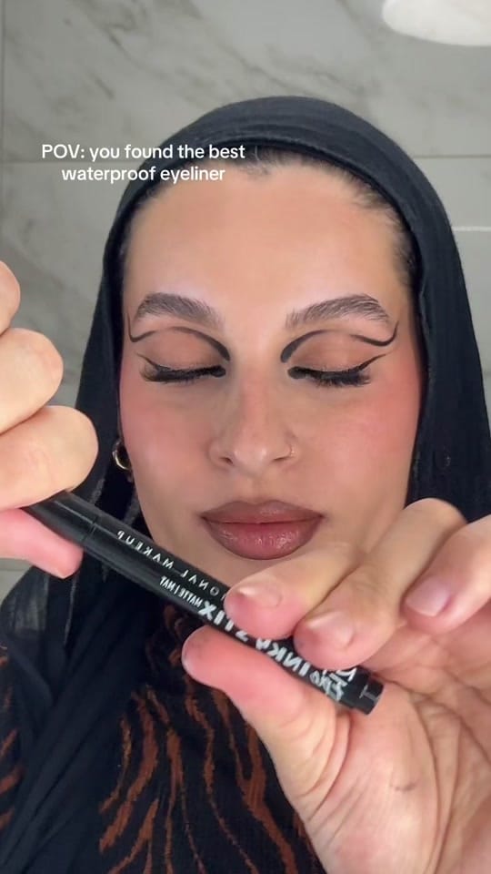 Post 9 by ZUHAL | MAKEUP on TikTok (video)