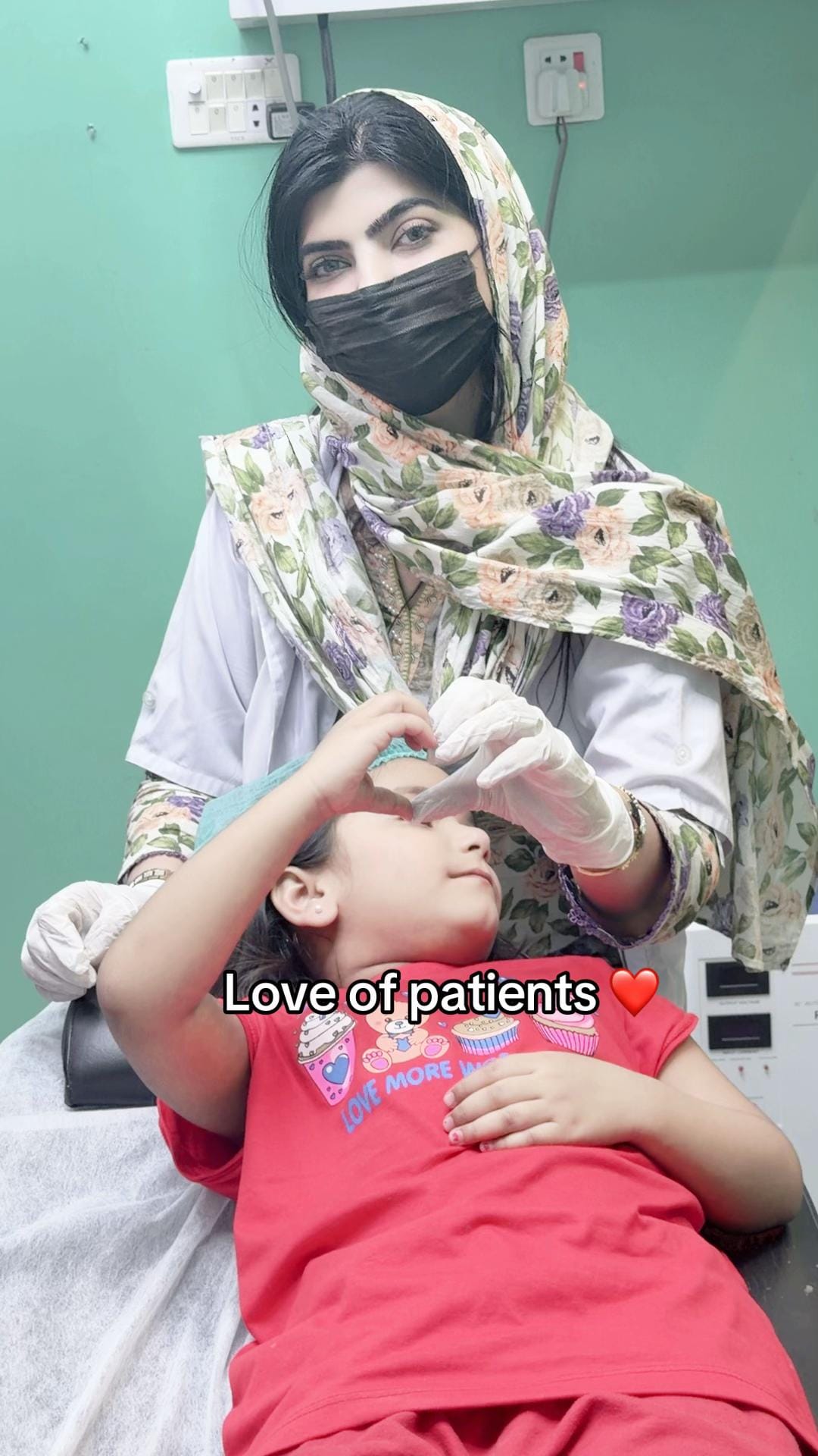 Post 1 by Dr Sidra Aziz on TikTok (video)