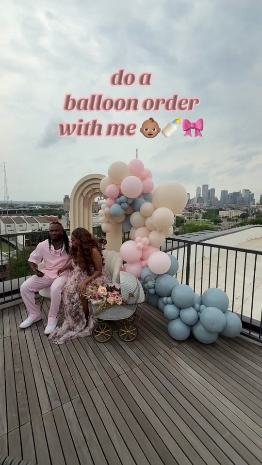 Post 9 by Shea’s Bouquets on TikTok (video)