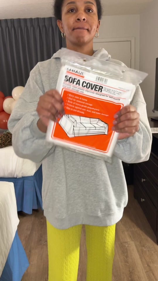 Post 3 by Shea’s Bouquets on TikTok (video)