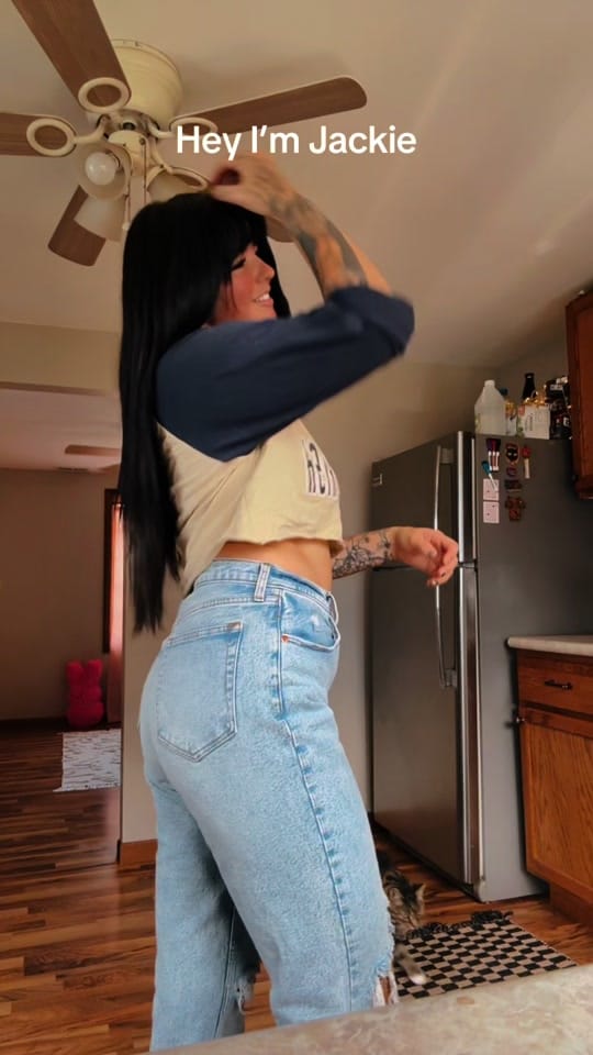 Post 6 by Jackie S on TikTok (video)